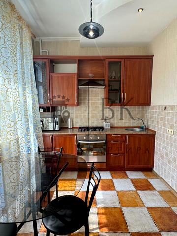 Ярославів Вал вул., 30-А