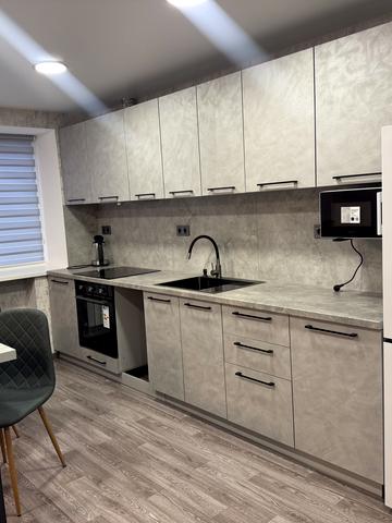 Івана Мазепи просп. (Петровського), 52