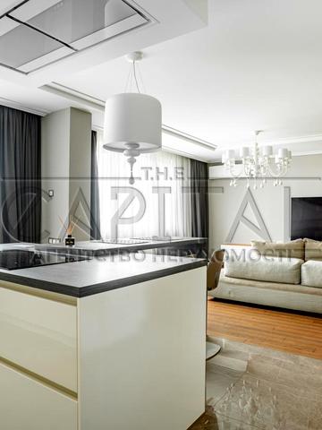 Деміївська вул., 13