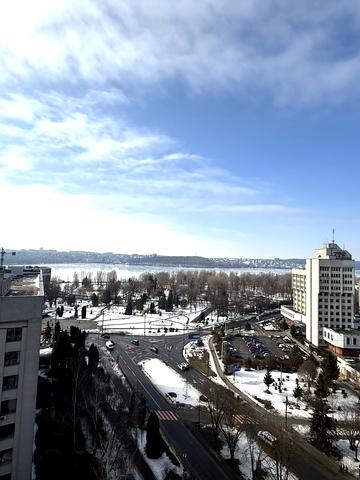 Юліана Опільського вул., (Будинок)