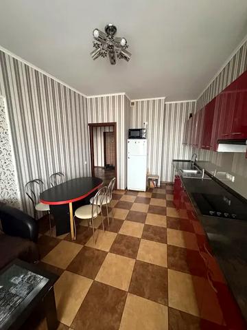 Лесі Українки бульв., 7-А