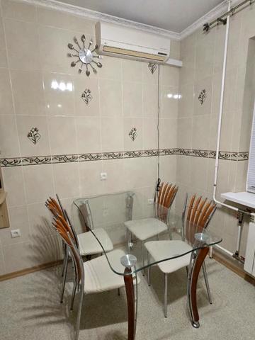 Південна вул., 3