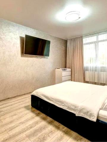 Воскресенська вул., 16-А