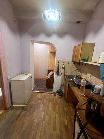 Фісановича вул., 8