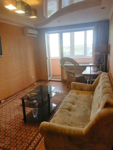 Добровольців пров., 2