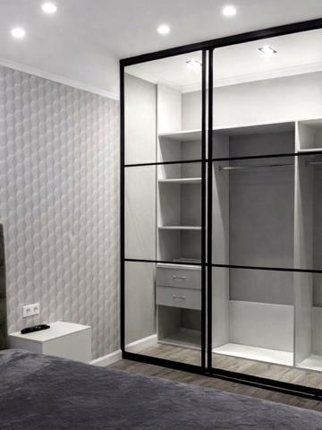 Джона Маккейна вул. (Івана Кудрі), 7