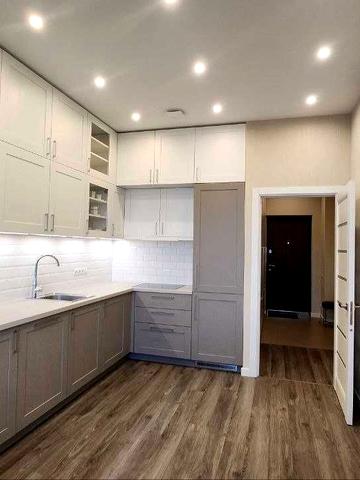 Джона Маккейна вул. (Івана Кудрі), 7