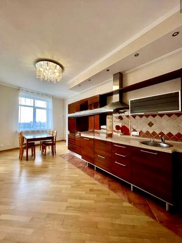 Лесі Українки бульв., 7-Б