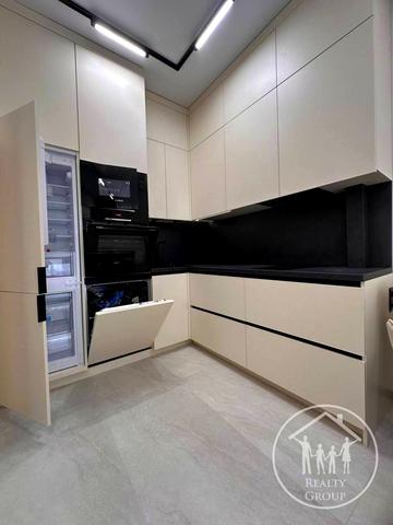 Генерала Кульчицького вул., 2