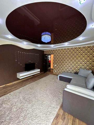 Володимира Івасюка вул., 10