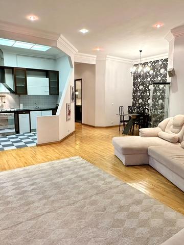 Євгена Чикаленка вул. (Пушкінська), 25