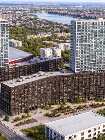 Келецька вул., (Будинок 1)