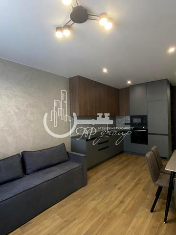 Європейського Союзу просп. (Правди), 51