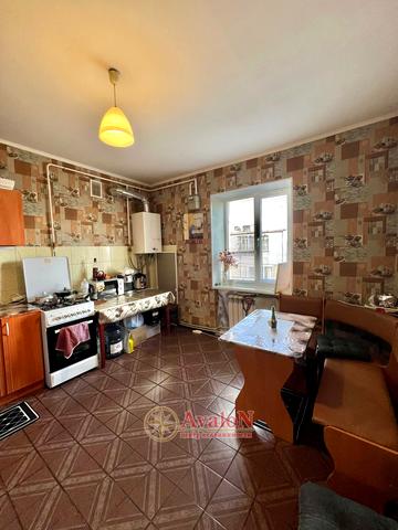 Центральна вул., 39