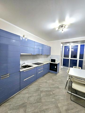 Замковецька вул., 86