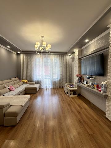 Корзо вул., 8