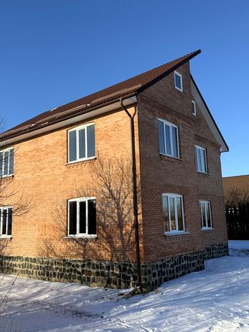 Вишківська вул., 4б