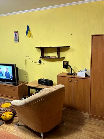 Привокзальна вул., 3