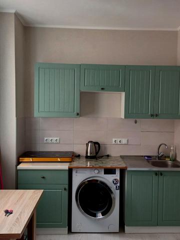 Академіка Сахарова вул., 9