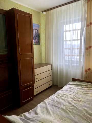 Милославська вул., 2
