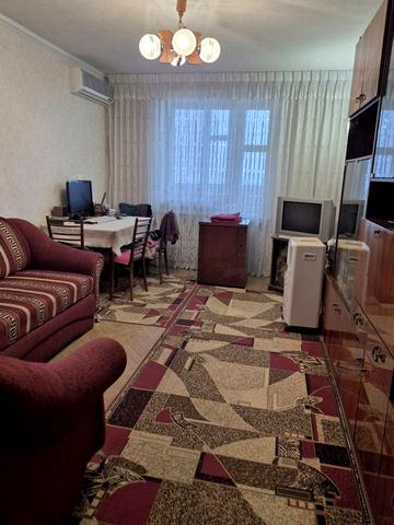 Зоряний бульв., 1