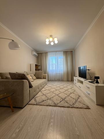 Патріарха Мстислава Скрипника вул., 40