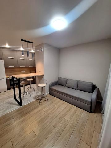 Мандриківська вул., 134