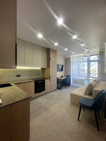 Широка вул., (Будинок 2)