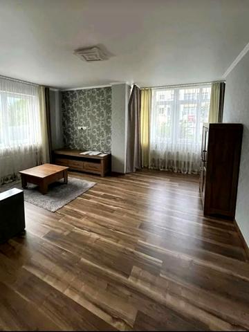 Інструментальна вул., 45