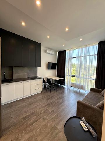 Олегівська вул., 1