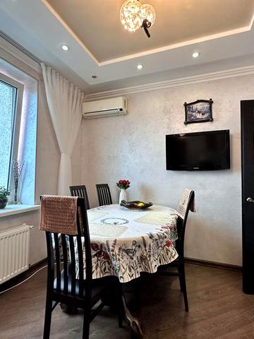 Паркова вул., 79