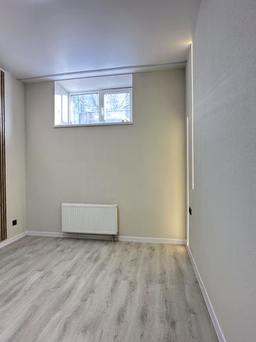 Остромирська вул., 49-Г