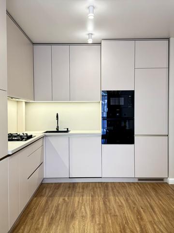 Капушанська вул., (Будинок 1)