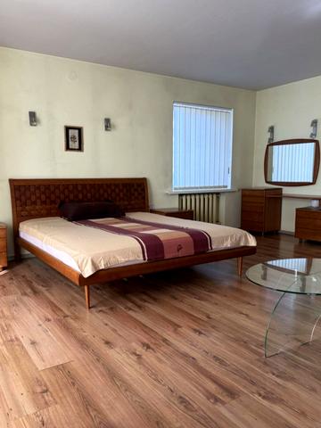 Січеславська Набережна вул., 11