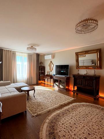 Тараса Шевченка вул., 30