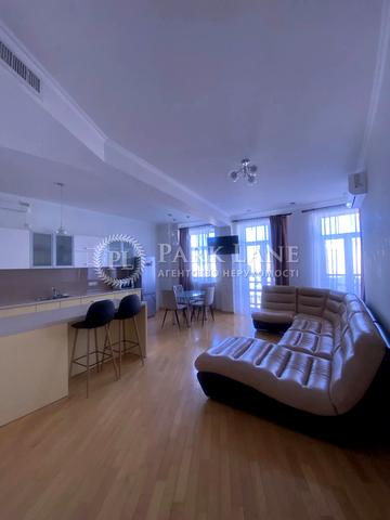 Гусовського вул., 11/11