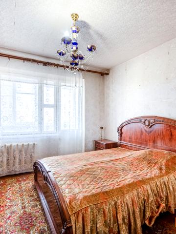 Райдужна вул., 7