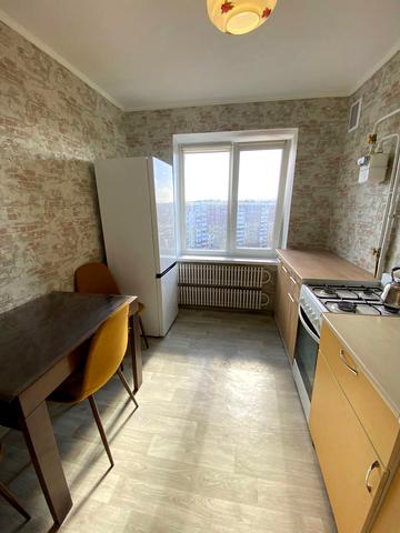 Юрія Кондратюка вул. (Комунарівська), 7