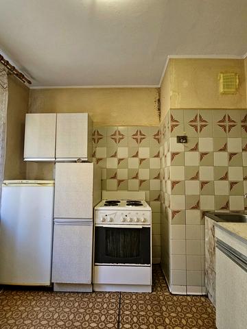 Предславинська вул., 25