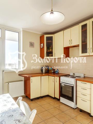 Соломії Крушельницької вул., 15