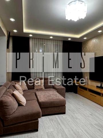 Андрія Верхогляда вул. (Михайла Драгомирова), 9