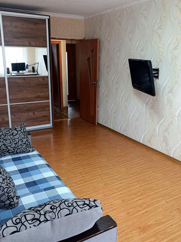 Петра Калнишевського просп. (Косіора), 35