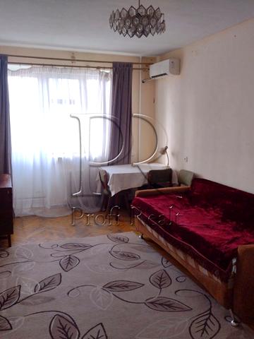 Остапа Вишні вул., 9