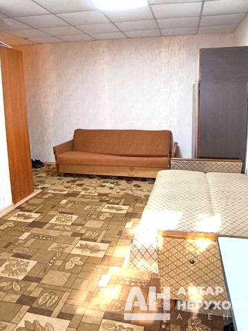 9-та Лінія вул., 38