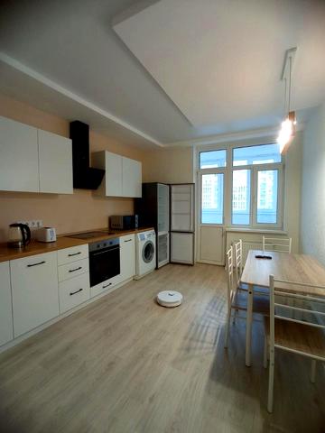 Єлизавети Чавдар вул., 24