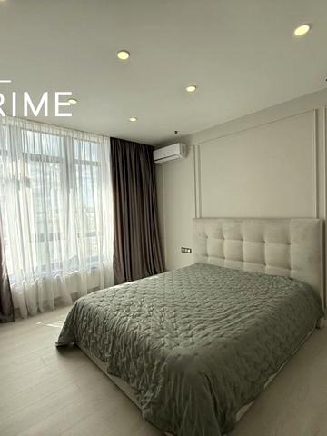 Олени Пчілки вул., 7