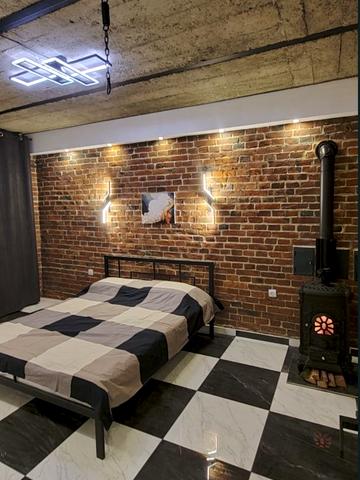 Парфановичів вул., 3