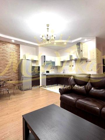 Старонаводницька вул., 6-Б