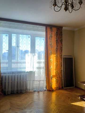 Татарська вул., 3/2