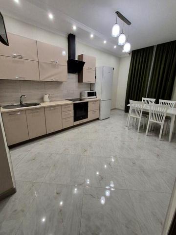 Микільсько-Слобідська вул., 3-Б